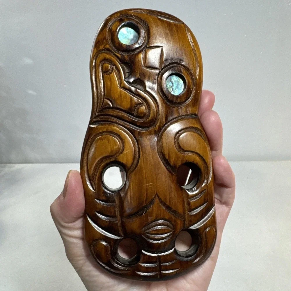Māori Tiki Wood Wall Art New Zealand Abalone Eyes Matai Moana Wood Carvings‎